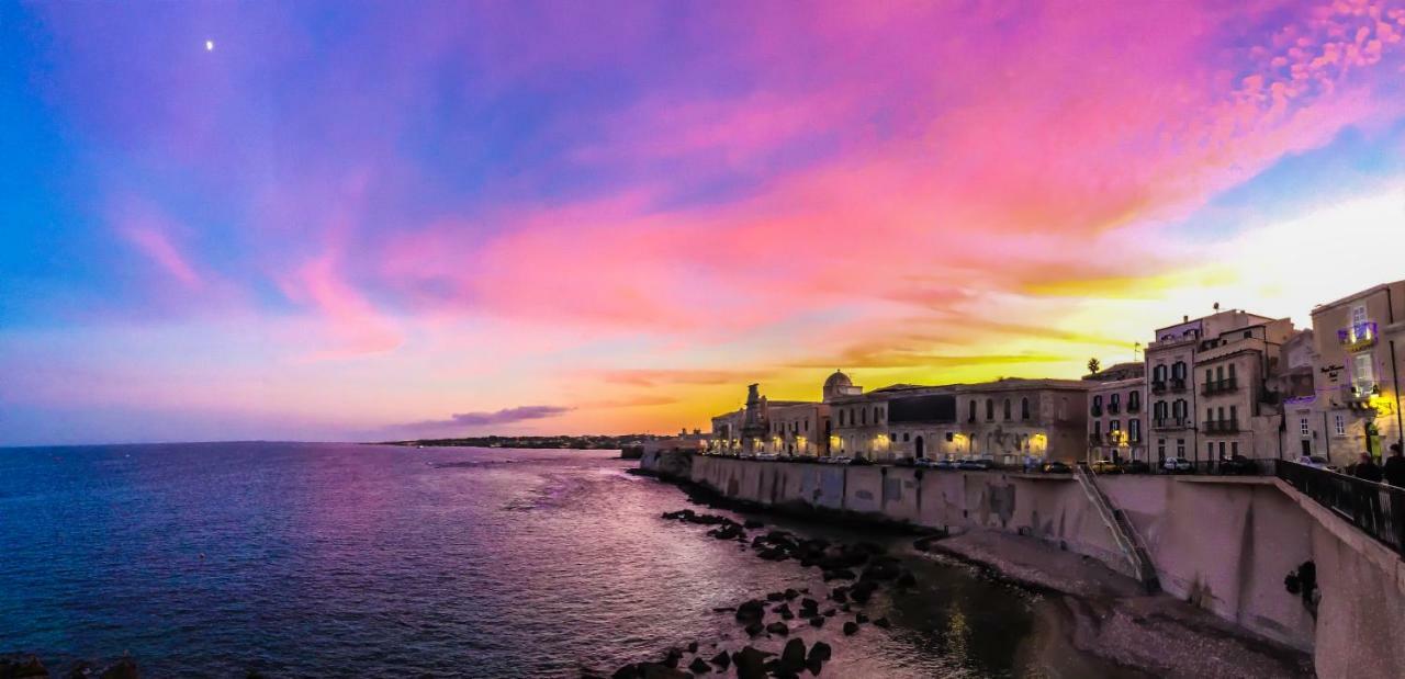 A 50 Passi Dal Tempio Di Apollo Daire Siraküza Dış mekan fotoğraf
